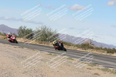 media/Nov-16-2025-Race Pace (Sun) [[8c5fa54630]]/Non Verified Riders (1st 20 Minutes)/3-Turn 3 Inside (11am)/